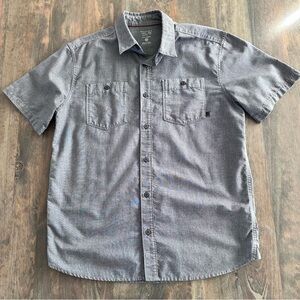 Mountain Hardwear Shirt Mens M Gray Performance Outdoor Workwear‎ Chest Pockets